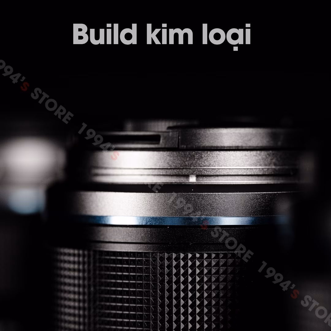 SIRUI 33mm F1.2 Auto Focus – Sirui Sniper AF