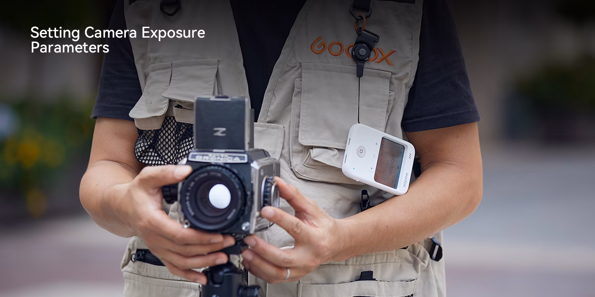 Máy Ảnh Mini Godox C100 Kính Ngắm Trong Suốt - Tích Hợp Máy Đo Sáng Cho Máy Phim